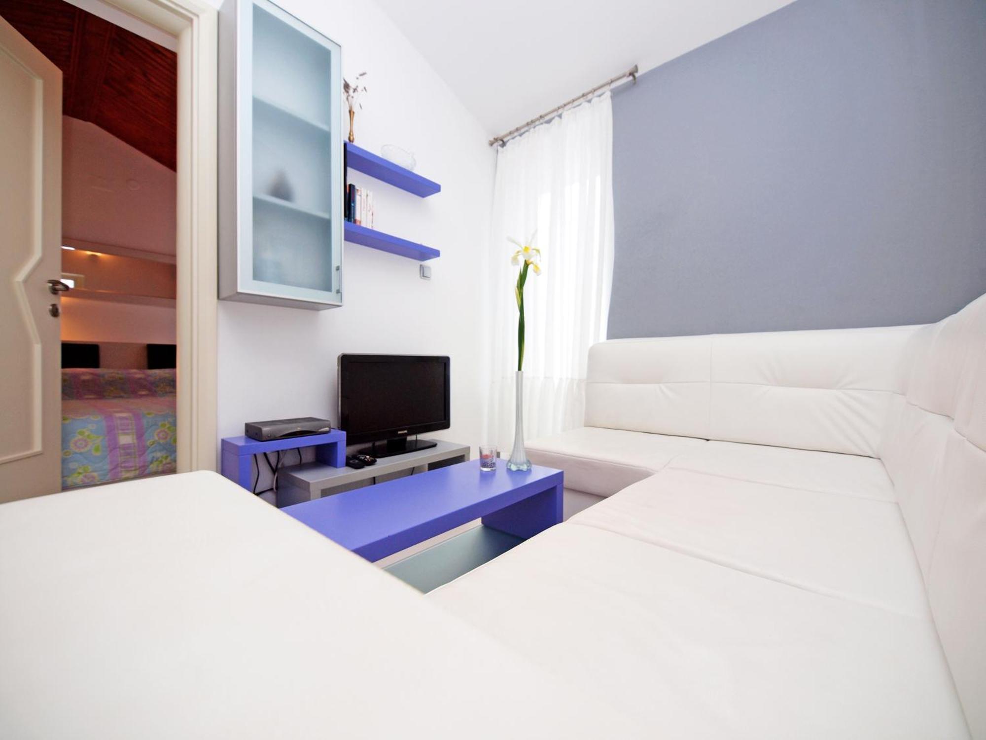 וודיצה Apartments Keran - By Suites Living מראה חיצוני תמונה